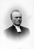 Komminister (senare kyrkoherde och även prost) Lars Tofft. född 1853, avliden 1931. Verksam i Skaraborg, men huvudsakligen i Lidköping med omnejd. 
Bla. kommunfullmäktiges ordförande i Lidköping. 

Tofft var 1900 komminister i Lidköping.