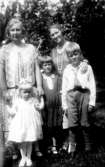 Solhem, Hjo år 1925 
Ossie, Margit, Britt, Ingalill och Gunnar.