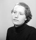 Karin Karlsson, Vard (?). Foto 1952.

