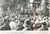 Valbo gammelgårds invigning den 12 Augusti 1928 blev en glansfull hembygdsfest i strålande väder med ca 5000 deltagare. Hälsningsingstalet hölls av komminister Törnqvist och landshövding Lübeck förrättade invigningen av Vretasgården