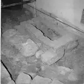 Valbo kyrka,
Från restaureringen 1955,
Den senmedeltida altargrunden
