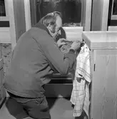 Nya församlingshuset i Bomhus, exteriör. Mars 1975