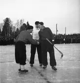 Bandymatch. Huge - Rättvik. Resultat: 2-0.  5/2 1939