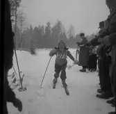 Skolungdomars fettisdagstävlingar. 1945
