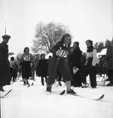 Skolungdomars fettisdagstävlingar. 1945