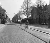 Gatukorsningen Fältskärsgatan och Bergsgatan.