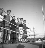 Ollie Tandberg på utställningen. 1946