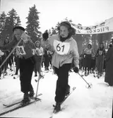 Skolungdomens fettisdagens tävlingar på skidor. 1946
