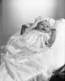 Porträtt av baby, Monica Eriksson.