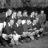 Adolfsbergs IK.
Juni 1956.
Stående längst till vänster Bror Bergstrom, stående tredje fran vänster är hans bror, Rolf Bergstrom.