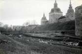 Vallgraven väster om Kalmar slott torrlagd i samband med arkeologisk utgrävning 1932-1934.