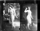 2 bilder, repro av äldre foton. Nakenstudier.
