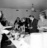 Nytorp,
Avslutning,Julfest,
Rektor Andersson avtackas,
December 1971