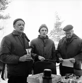 Arbrå,
Pimpeltävling på Kyrksjön,
April 1971