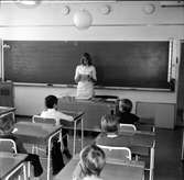 Arbrå,
Skolan börjar ht aug.
1971