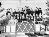 Tomte och barngrupp, Östhammar, Uppland