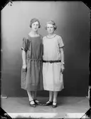 Två kvinnor, Östhammar, Uppland