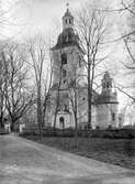 Vreta Kloster kyrka. Vy från sydväst.