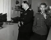 Militärer på marina museét.