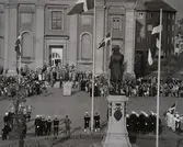 Samling på torget.