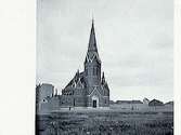 Foto av nygotisk okänd kyrka.