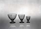Ett madeiraglas, portvinsglas och likörglas ifrån Skrufs Glasbruk AB.