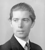 Skollärare, Sture Sundström, december 1939