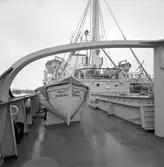 Den 27 november 1959. Gävle Varv. Båt från Ryssland.


