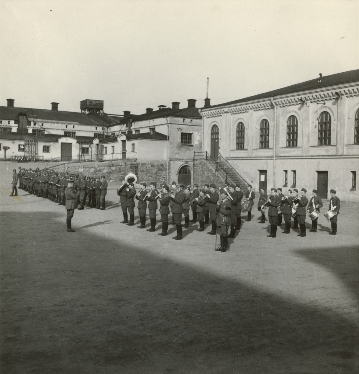 Lennart af Petersens, Life regiment for horse music corps, spring 1947.