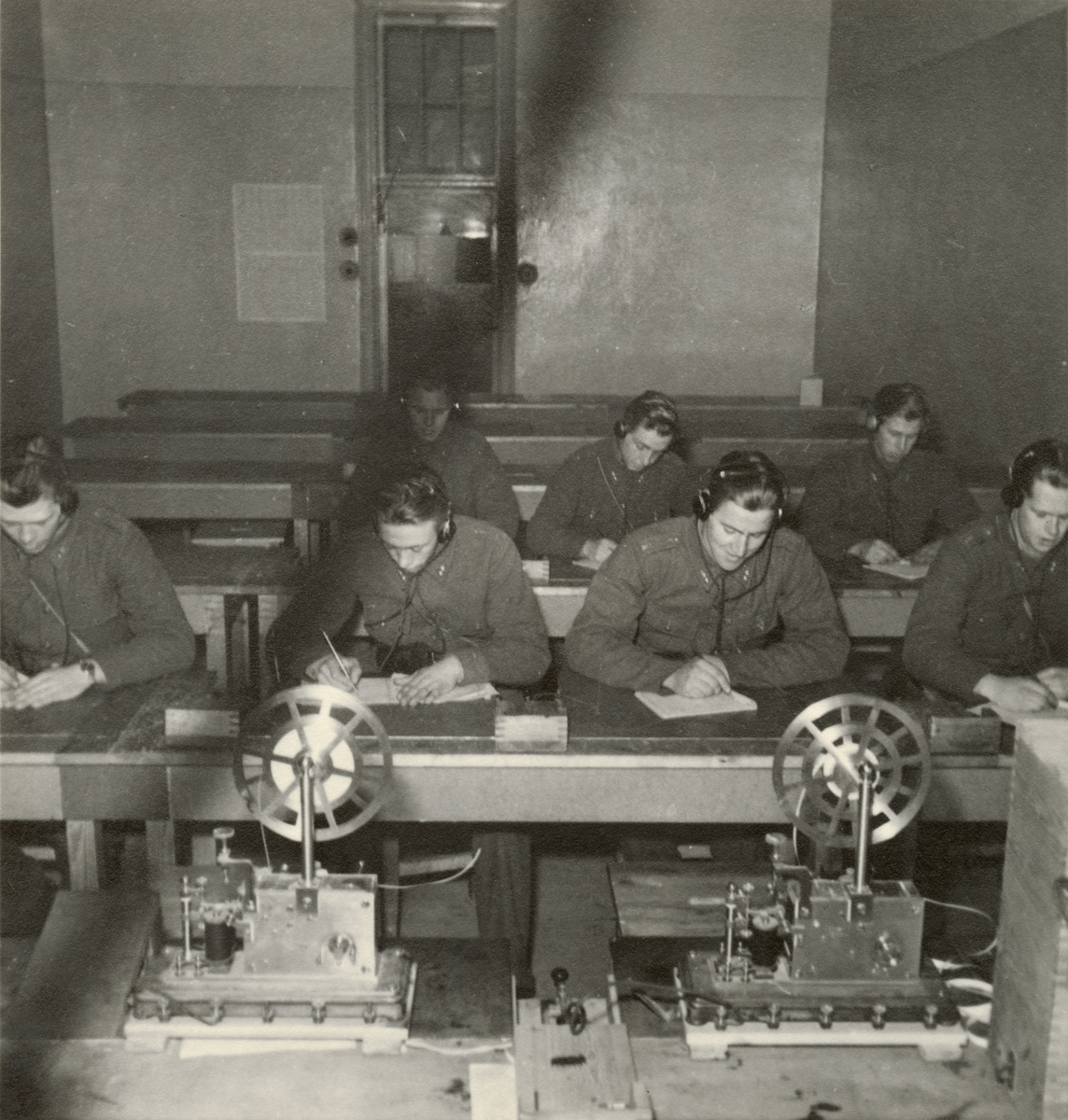 Lennart af Petersens, Practice in sound telegraphy, Svea artillery regiment A 1, spring 1947.
