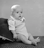 Spädbarnet, Hillerström, Strömsbro