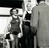 Simtävling i Långviken.