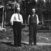 Från vänster:
Henrik Olsson f.1895 i Fjälltorp,Östmark
Olov Olovsson f.1891 i Fjälltorp,Östmark