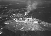 Flygfoto över Vaggeryds massafabrik i Vaggeryd.