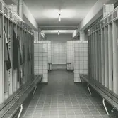 Interiör. Omklädningsrum, Hushållsporslinsfabriken.
