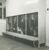 Interiör. Omklädningsrum, Hushållsporslinsfabriken.