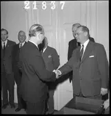 Byråchef Tage Berger avtackas.