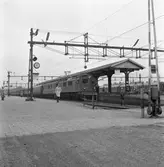 Statens Järnvägar, SJ F 628 med tåg (Nr 28).