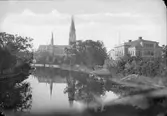 Fyrisån, Magdeburg och Uppsala domkyrka från norr, Uppsala 1891