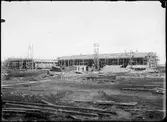 Byggnation av vagnverkstaden vid Statens Järnvägars Järnvägsverkstäder i Kirseberg, Malmö.