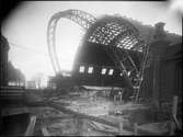 Nedmontering av gamla banhallen vid Malmö centralstation, 1922.