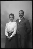 Bankkassör Johan (Lennart) Tideström, med fru