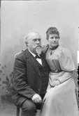 Ateljéporträtt - Emma och Henri Osti, Uppsala 1896