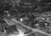 Flygfoto över Gislaveds gummifabrik i Jönköpings län. Nr H 1984