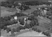 Flygfoto över Munktorps kyrka, Köping