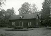 Kolbäck sn, Strömsholm.
Ridskolan, Hingstdepån.
Skrivarebostaden.