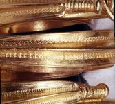 Armring från romersk järnålder påträffad vid Skedemosse.