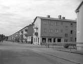 Uppsala Byggnadsgille. Engelbrektsgatan, Brändströmsgatan med flera gator och från Engelbrektsgården. 22 september 1951.