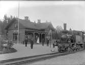 Norra Södermanlands Järnväg, NrSlJ lok 3 vid Byringe station.