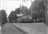 Troligtvis invigning efter breddningen till normalspår, år 1898.